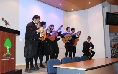 Facultad de Ciencias Forestales brindó bienvenida oficial a sus nuevos alumnos
