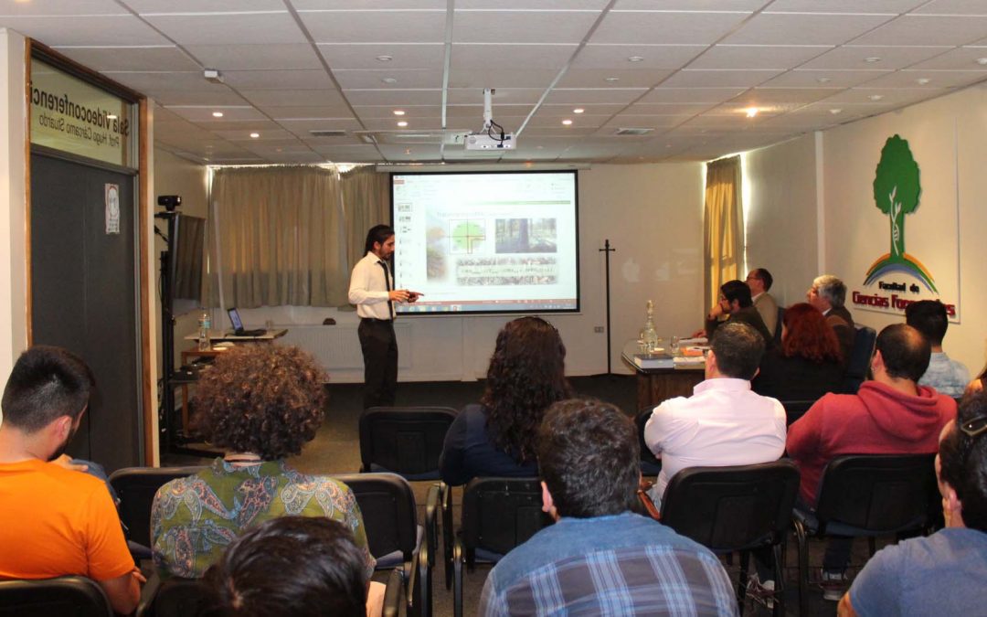 Francisco Montecino es Ing. En Conservación de Recursos Naturales
