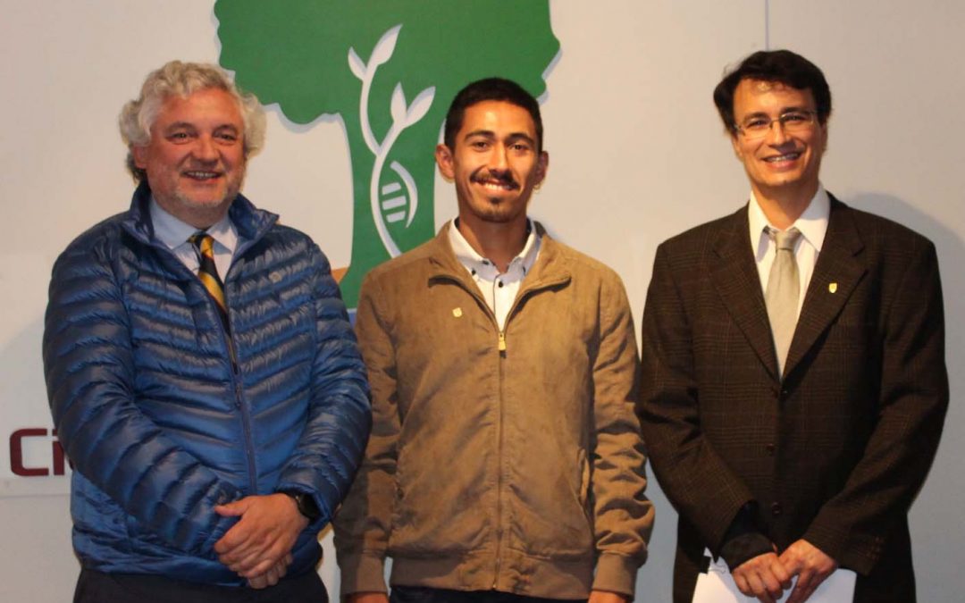 Francisco Troncoso es Ing. En Conservación en Conservación de Recursos Naturales