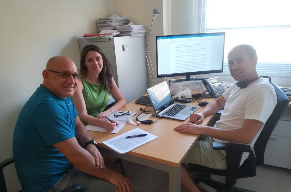 Redes de colaboración internacional en ciencia Antártica: acercándonos a las extremófilas