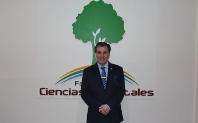 Miguel Angel, expuso sobre el Tema: “Opciones para el manejo integrado de Sirex noctilio (Fabricius) (Hymenoptera: Siricidae) en plantaciones de Pinus radiata (D. Don) en Chile”