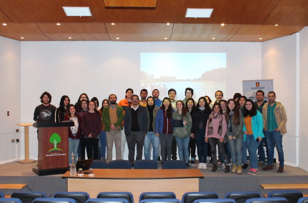 FCF UdeC organiza charla sobre turismo y conservación