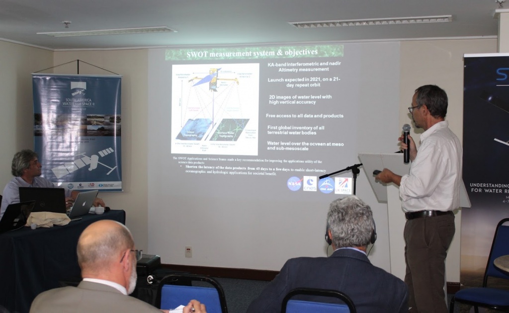 Académico de la Facultad de Ciencias Forestales presentó trabajo sobre monitoreo de ríos en conferencia South America Water from Space II