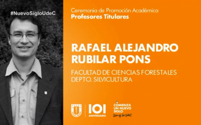 Profesor Rafael Rubilar Pons recibe reconocimiento en ceremonia de aniversario UdeC y se convierte en Profesor Titular