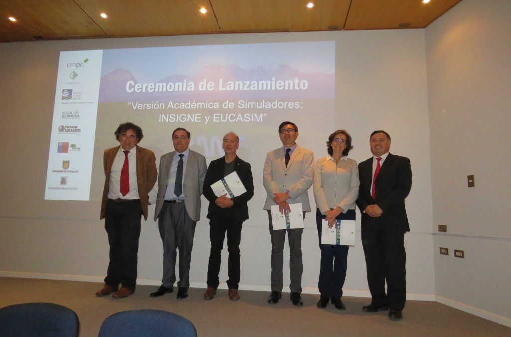 El Centro Modelo Nacional de Simulación entrega nueva versión académica de Simuladores de Crecimiento para el Manejo de Plantaciones a Universidades que imparten la carrera de Ingeniería Forestal en Chile